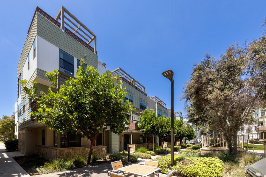 Condo in Costa Mesa, California, United States 3 - 18650009