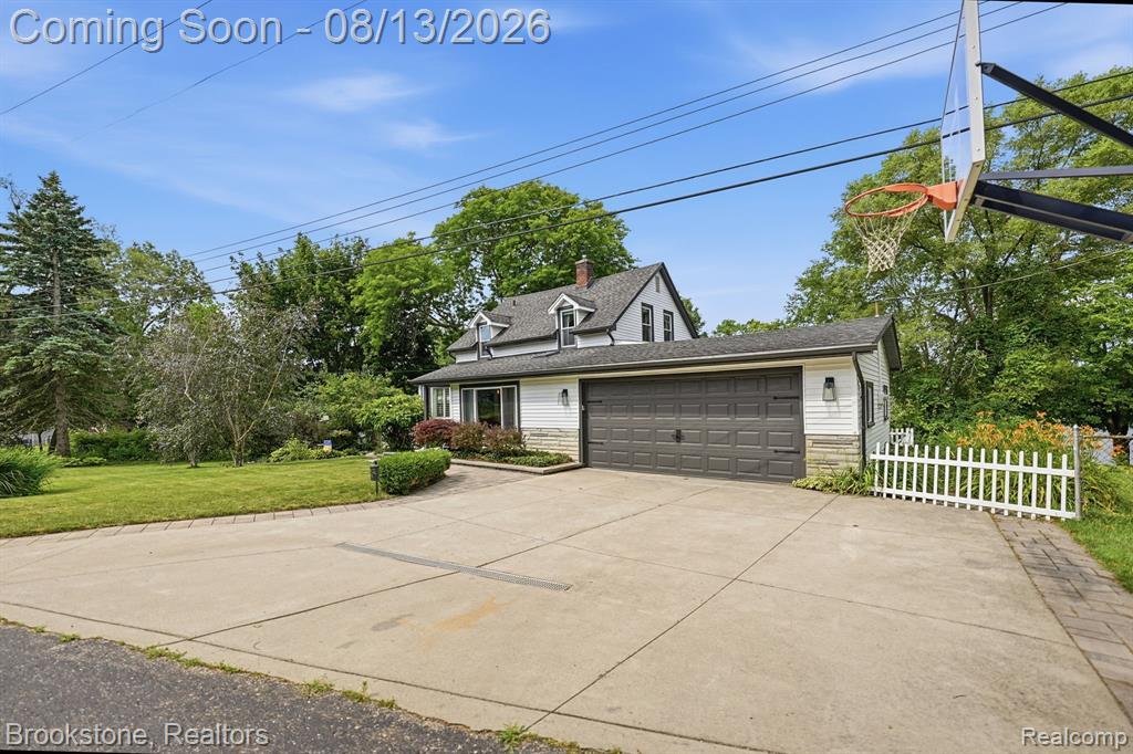 House in Pontiac, Michigan, United States 2 - 18648960