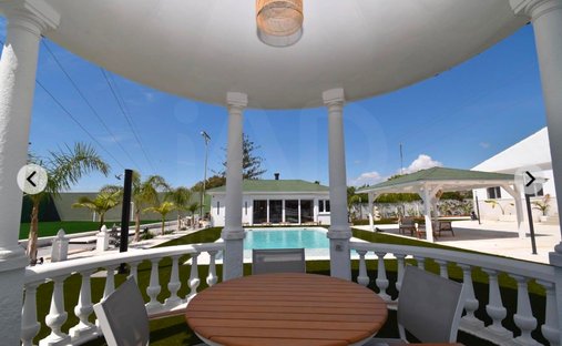 Chalet in Elche, Land Valencia, Spanien 1