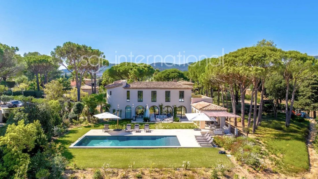 Casa en Grimaud, Provenza-Alpes-Costa Azul, Francia 3 - 17809662