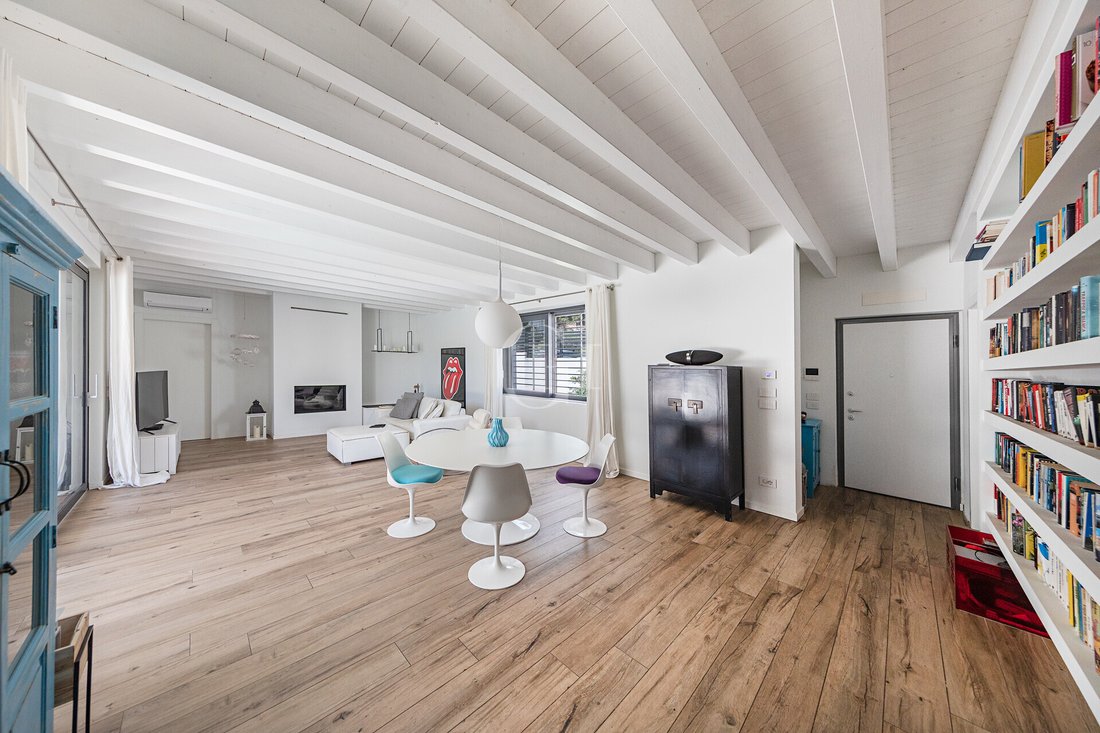 Villa in Hill Zone, Padenghe sul Garda, Lombardy 3 - 18649696