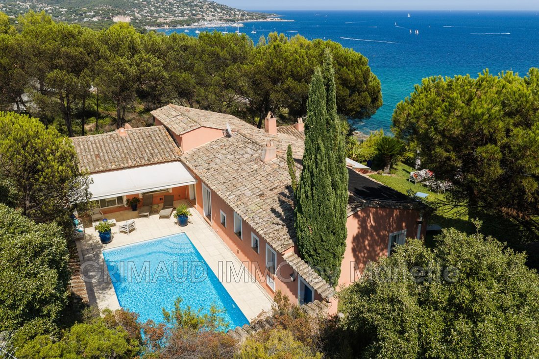 Villa in Ville-Les Saquedes-Le Bouillonnet, Sainte-Maxime, France 1 - 18649772