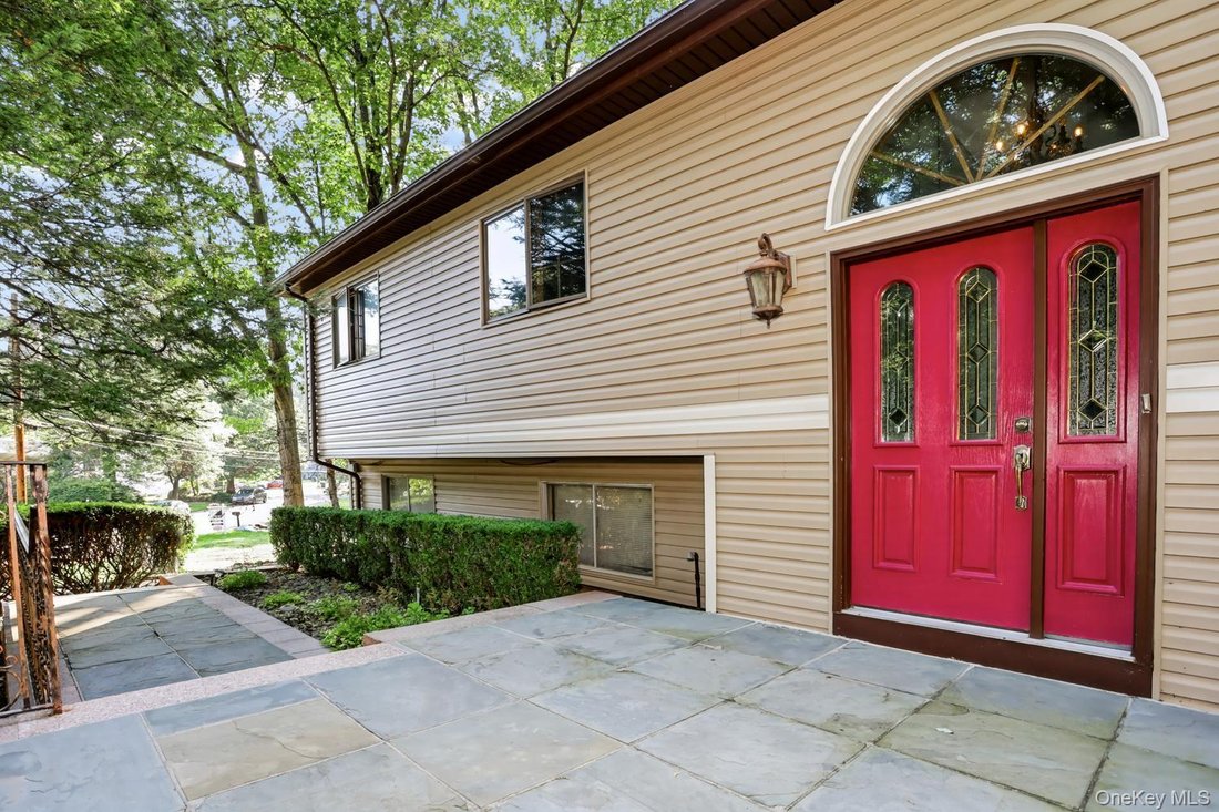 House in Spring Valley, New York, United States 3 - 18649363
