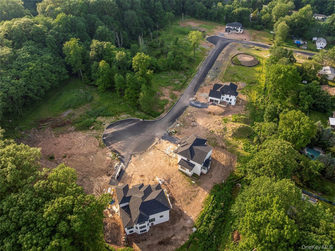 Land in Spring Valley, New York, United States 5 - 18649357