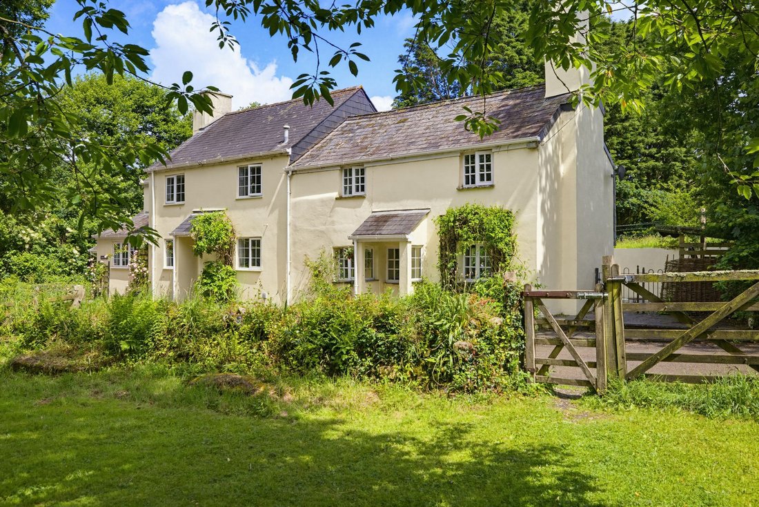 House in Holwood, Landrake, England 1 - 18248311