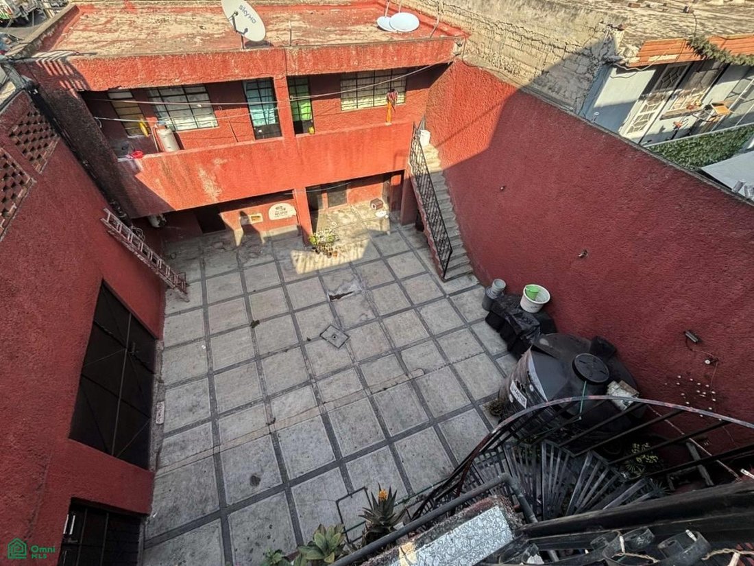 House in Santa Catarina Yecahuitzotl, Mexico City, Mexico 4 - 17232465