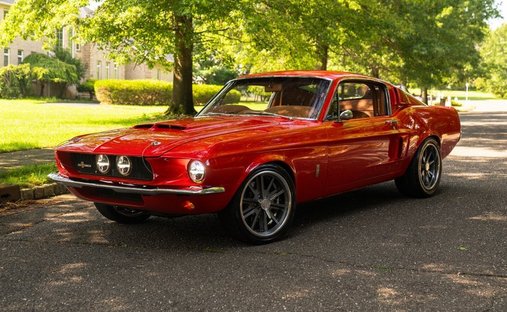 427ci Smeding EFI Crate Motor  Tremec 5-Speed  Custom Interior  Pro-Touring in Green brook, United States 1