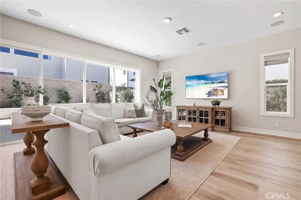 House in Lake Forest, California, United States 4 - 17607272