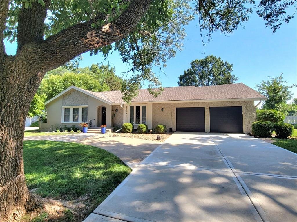 House in Leawood, Kansas, United States 2 - 18649368