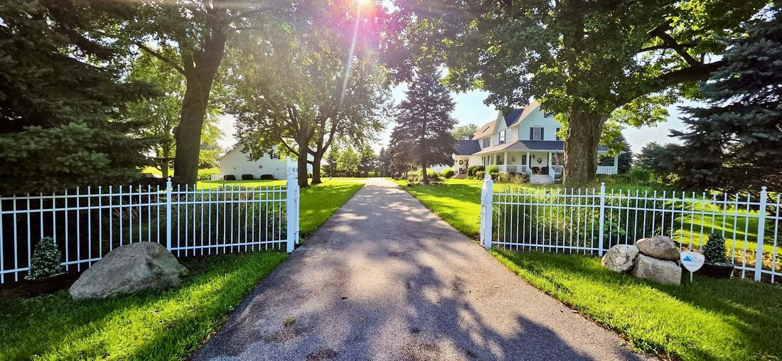 House in Malta, Illinois, United States 1 - 18649596