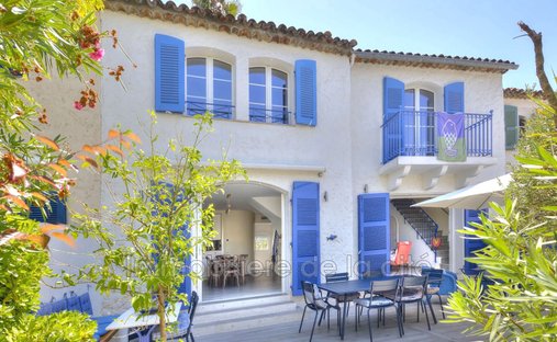 Villa in Grimaud, Provence-Alpes-Côte d'Azur, France 1