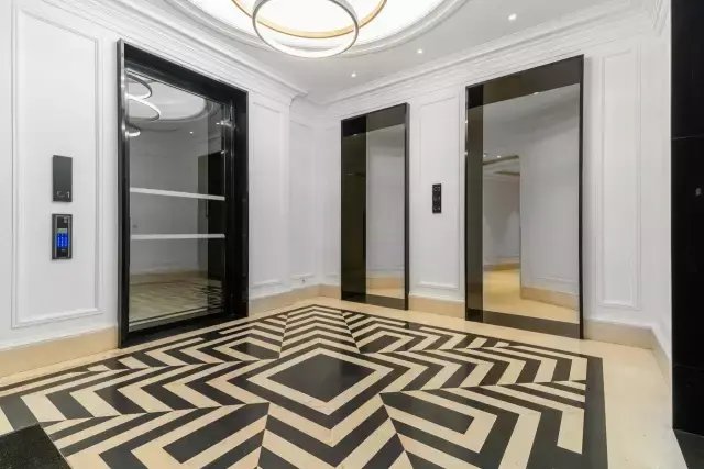 Apartment in Saint Thomas d'Aquin, Paris 7e Arrondissement, Paris 2 - 17839297