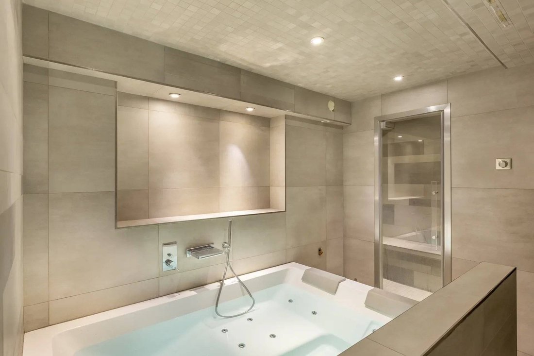 Apartment in Sans Souci-Dauphiné, Lyon 3e Arrondissement, Lyon 3 - 18439755