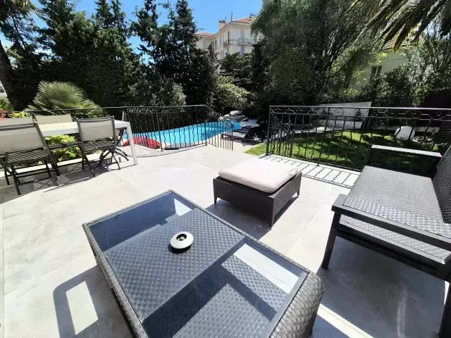 House in Vallergues, Cannes, France 3 - 18013824
