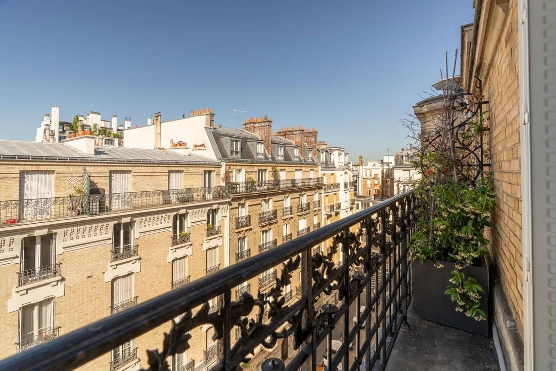 Apartment in Saint Lambert, Paris 15e Arrondissement, Paris 3 - 18046997