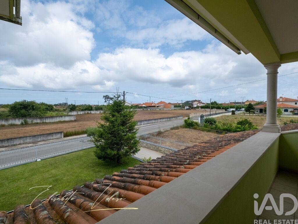Townhouse in Covoes e Camarneira, Coimbra District, Portugal 4 - 18650237