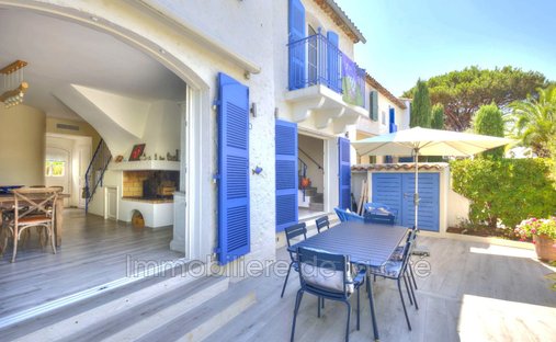 Villa en Grimaud, Provenza-Alpes-Costa Azul, Francia 1