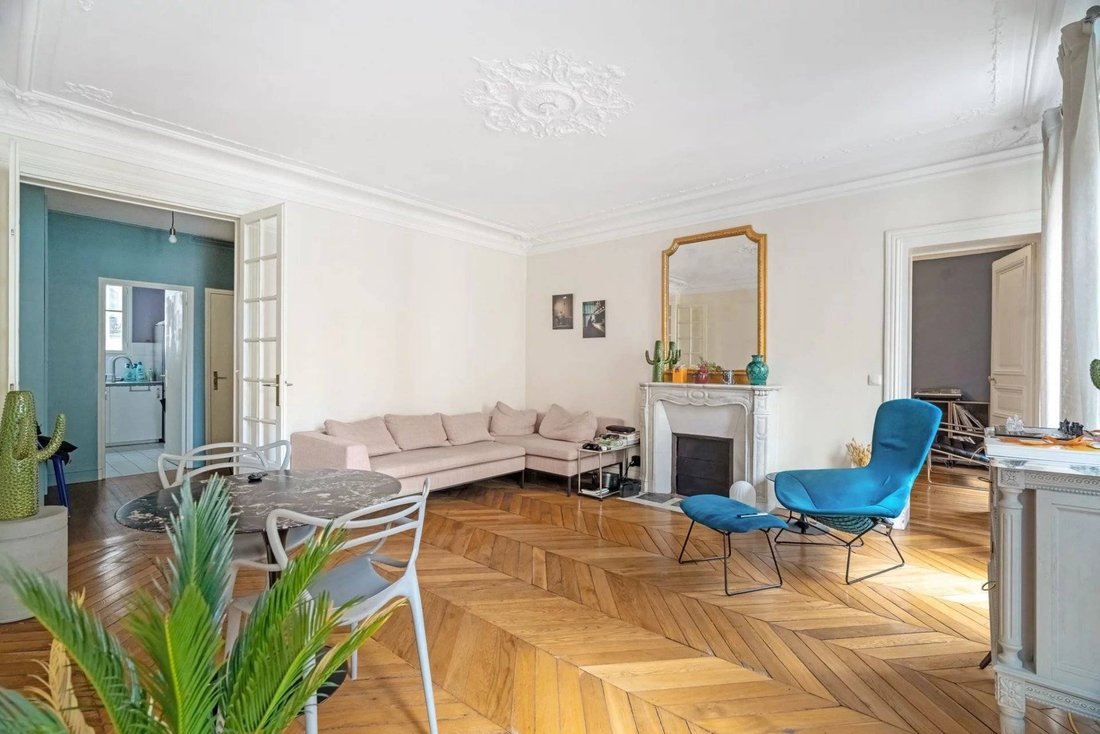 Apartment in Odéon, Paris 6e Arrondissement, Paris 1 - 17549489