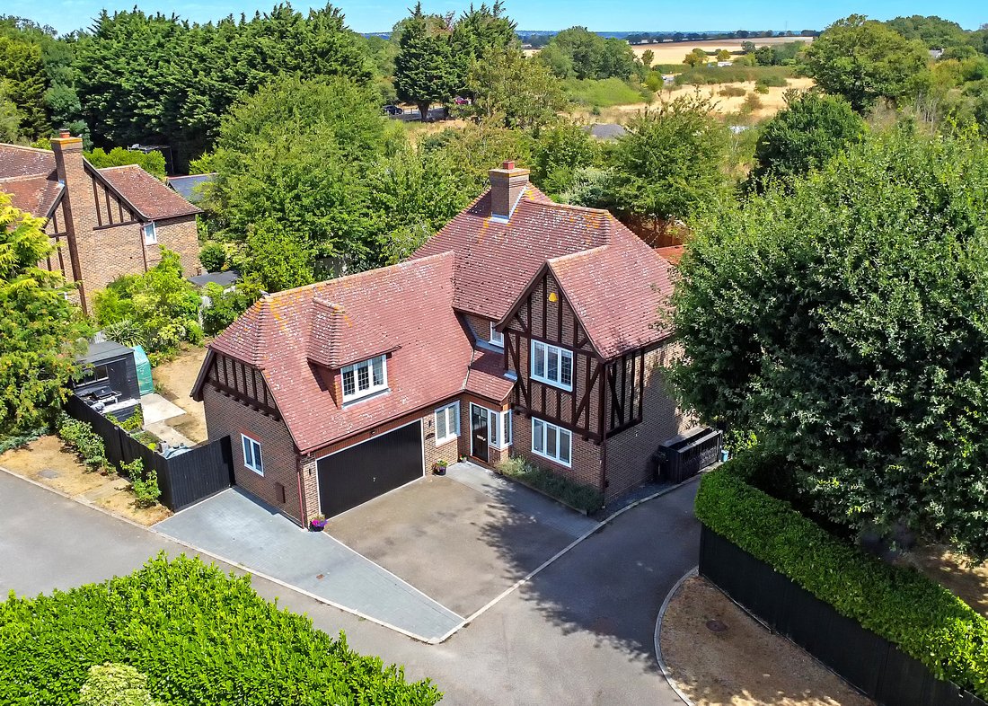 House in Woodham Mortimer, England 1 - 14555785