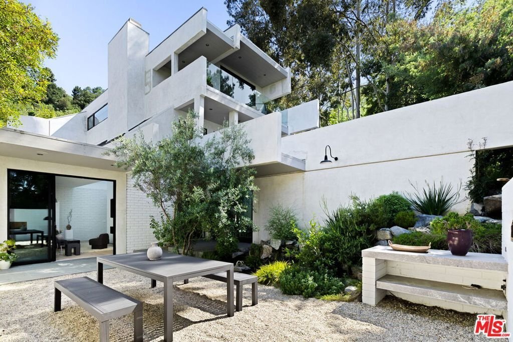 House in Los Angeles, California, United States 5 - 18649015