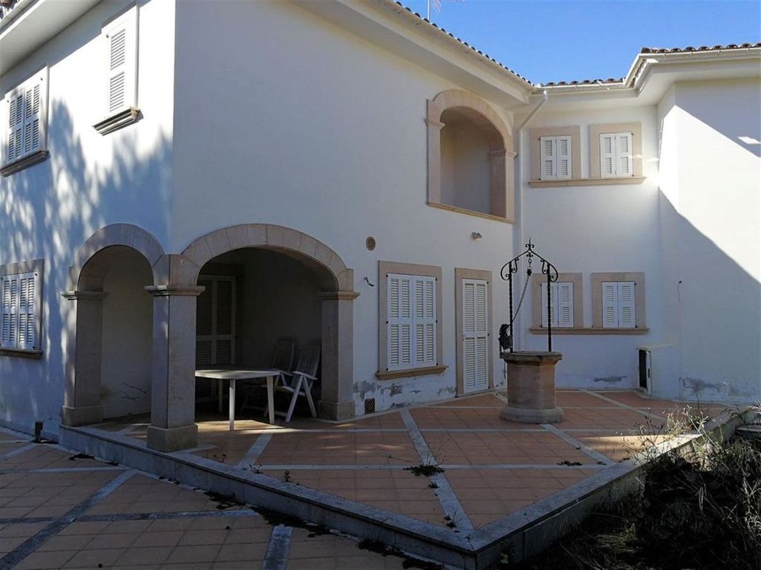 Villa in Llucmajor, Balearic Islands, Spain 5 - 18650123
