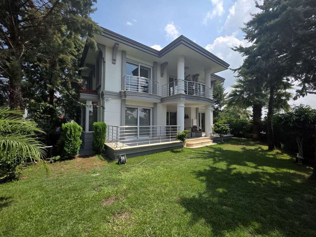 Villa in Adana, Adana, Turkey 1 - 18649780