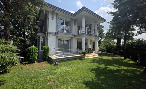 Villa in Adana, Adana, Turkey 1