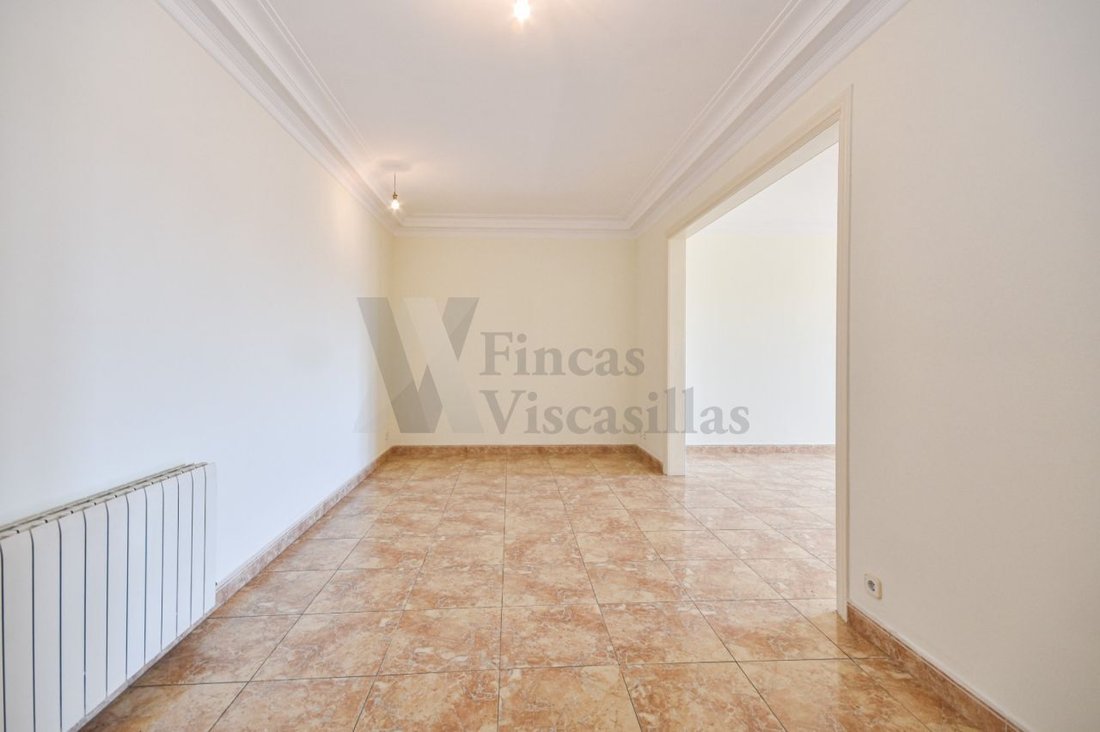 Apartment in Eixample, Barcelona, Spain 5 - 18649072