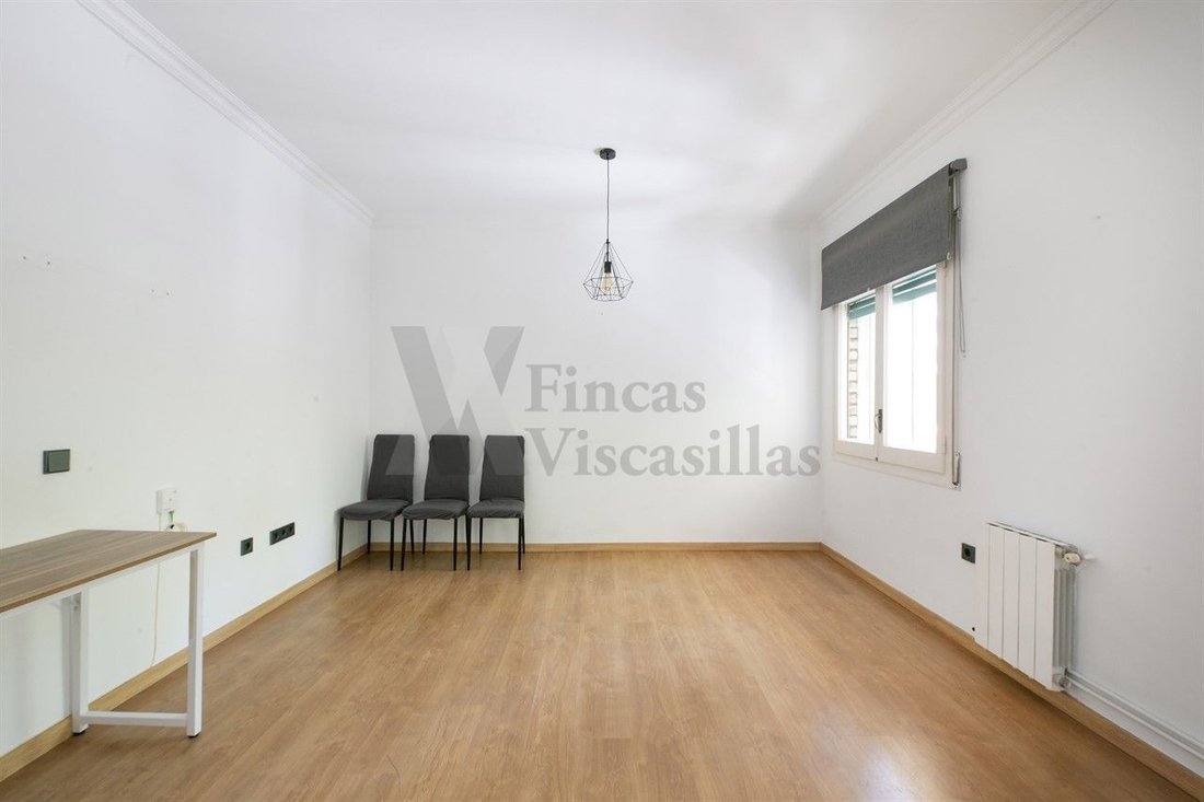 Apartment in Eixample, Barcelona, Spain 2 - 18649096