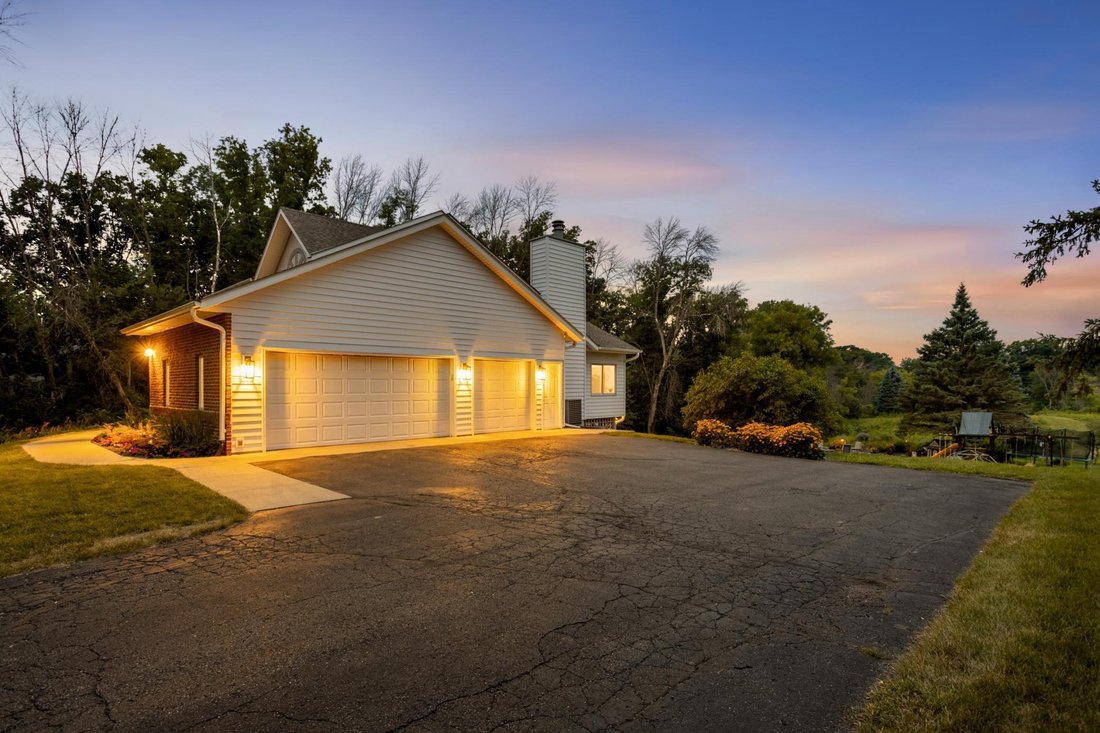 House in Prior Lake, Minnesota, United States 3 - 18649324