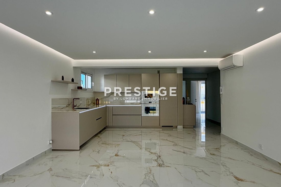 Apartment in Cannes, Provence-Alpes-Côte d'Azur, France 3 - 18649752
