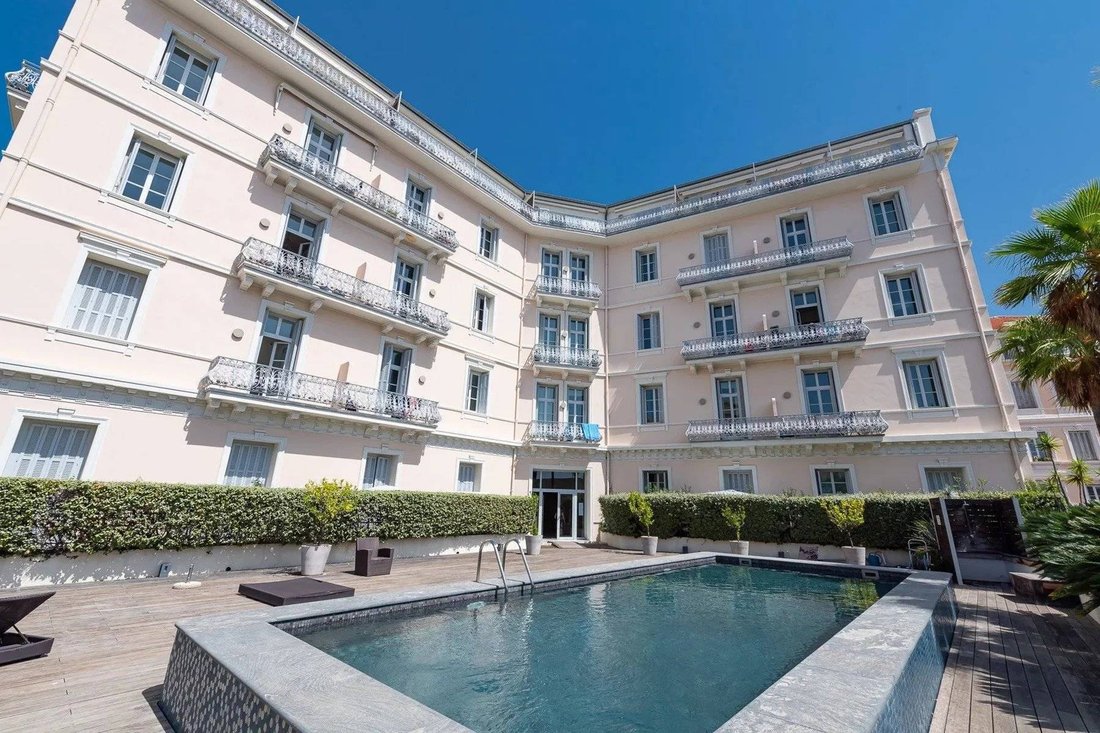 Apartment in Beaulieu-sur-Mer, Provence-Alpes-Côte d'Azur, France 1 - 18132430