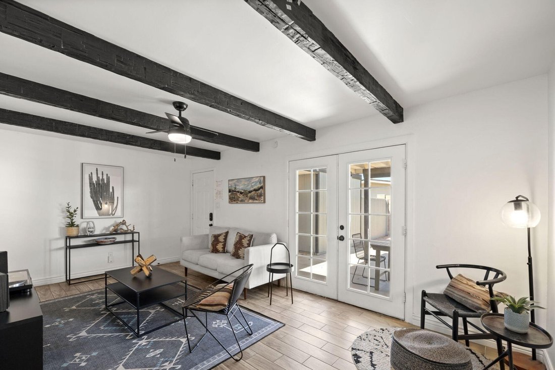 Scottsdale, Arizona, United States 2 - 18648675