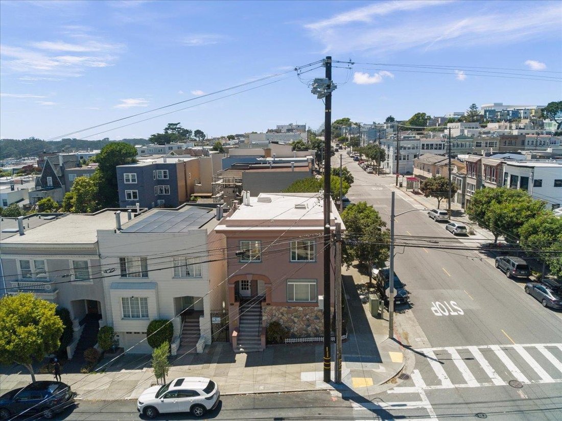 House in San Francisco, California, United States 1 - 18648881