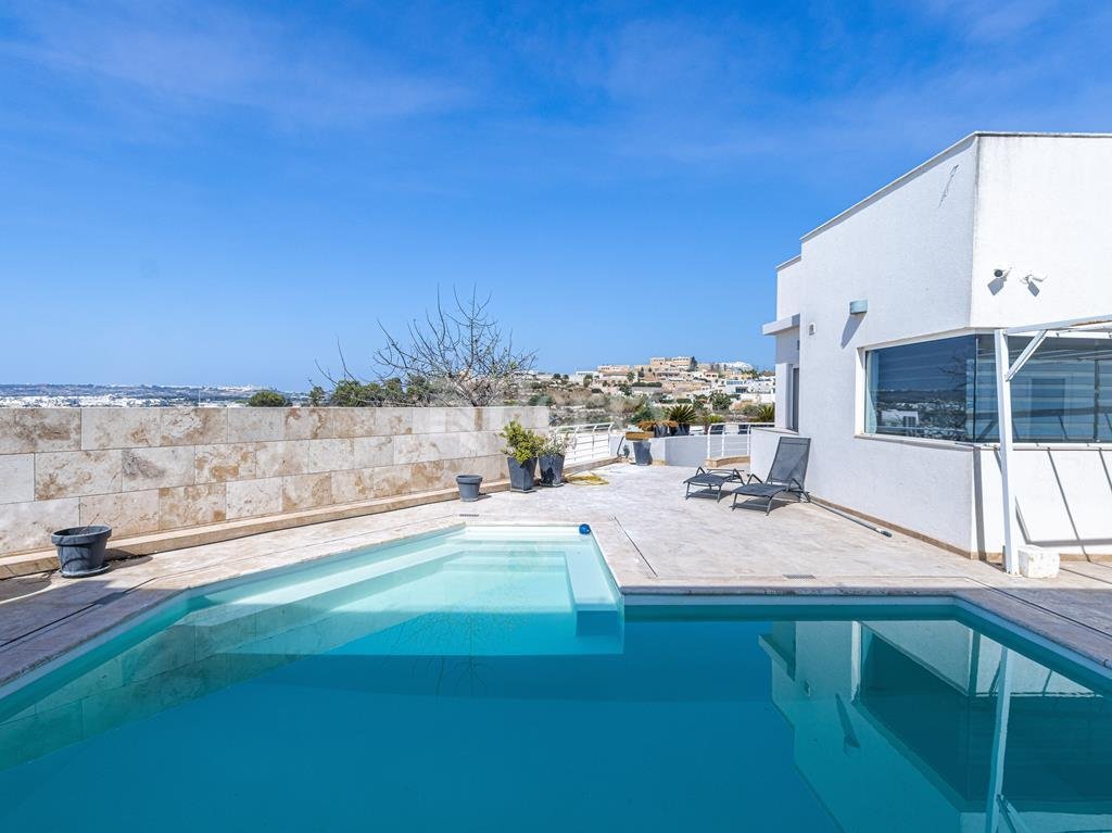 Villa in Iklin, Malta 2 - 18649306