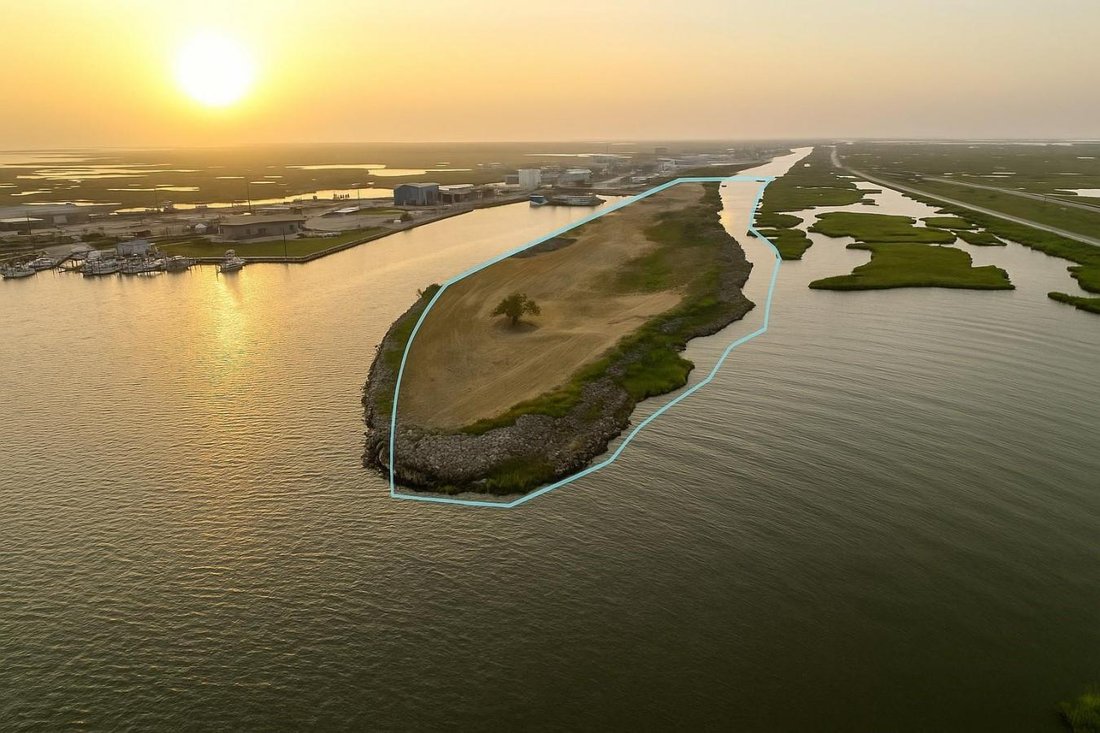 House in Bolivar Peninsula, Texas, United States 1 - 18649757