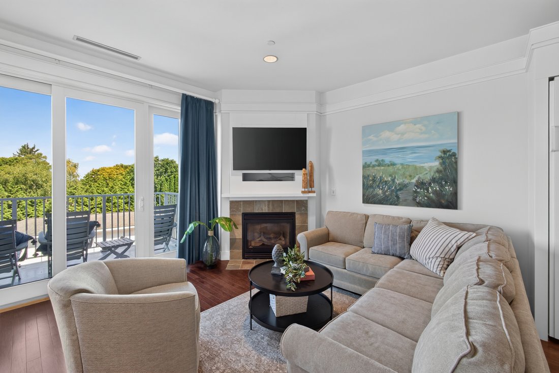 Condo in Petoskey, Michigan, United States 2 - 18649871
