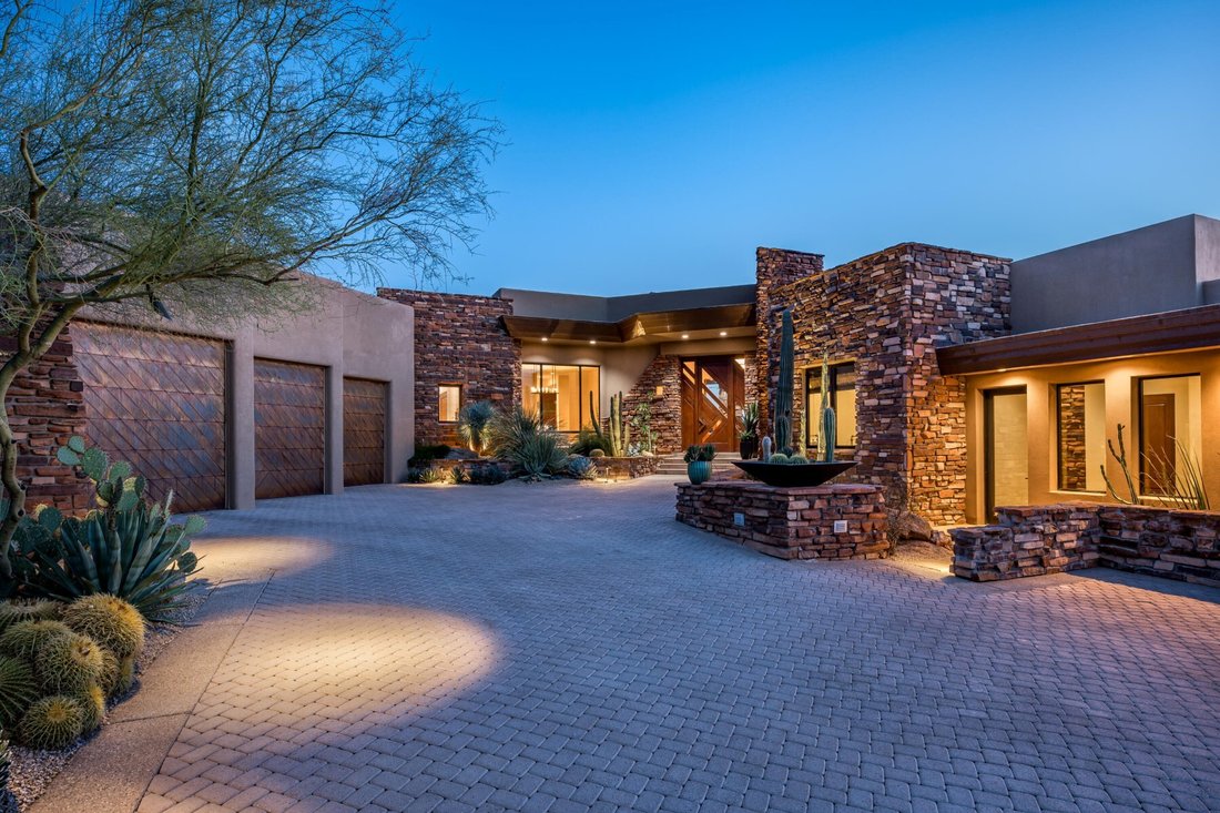 Scottsdale, Arizona, United States 2 - 18649686