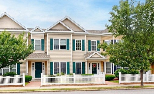 Condo in Medford, Massachusetts, United States 1
