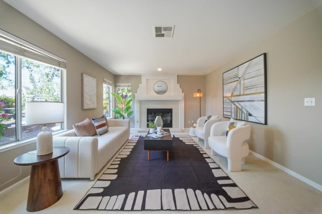 House in San Jose, California, United States 4 - 18648880