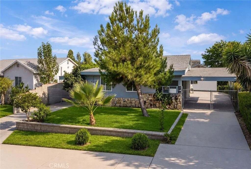 Townhouse in San Gabriel, California, United States 4 - 18649553