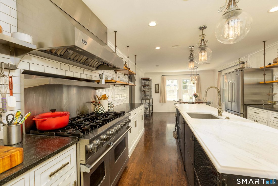 House in West Hartford, Connecticut, United States 4 - 18648726