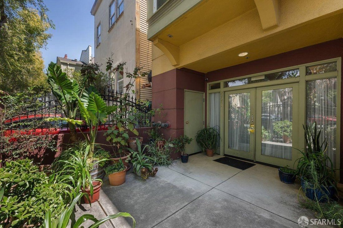 Condo in San Francisco, California, United States 5 - 18648696