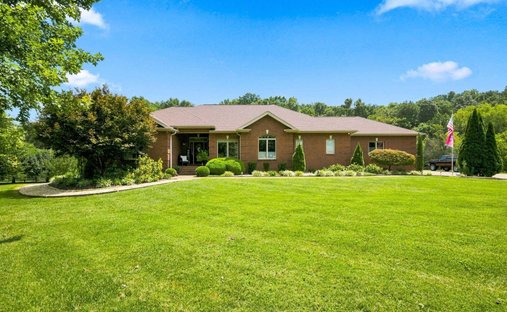 House in Burns, Tennessee, United States 1