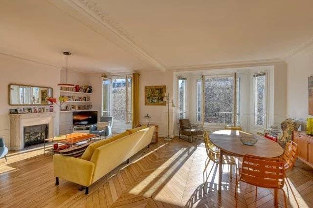 Apartment in Palais Royal, Paris 1er Arrondissement, Paris 1 - 15868748