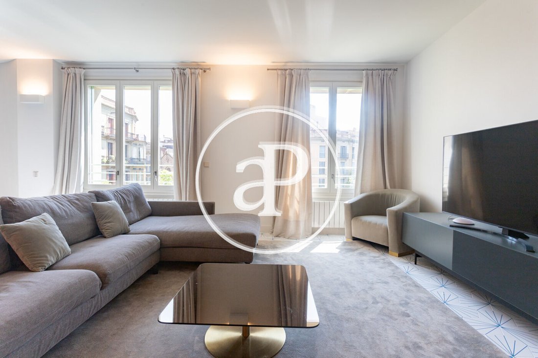 Apartment in Eixample, Barcelona, Spain 2 - 17394411