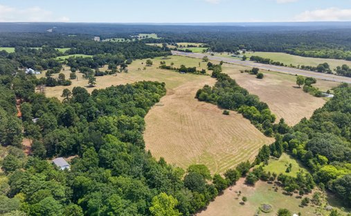 Land in Palestine, Texas, United States 1