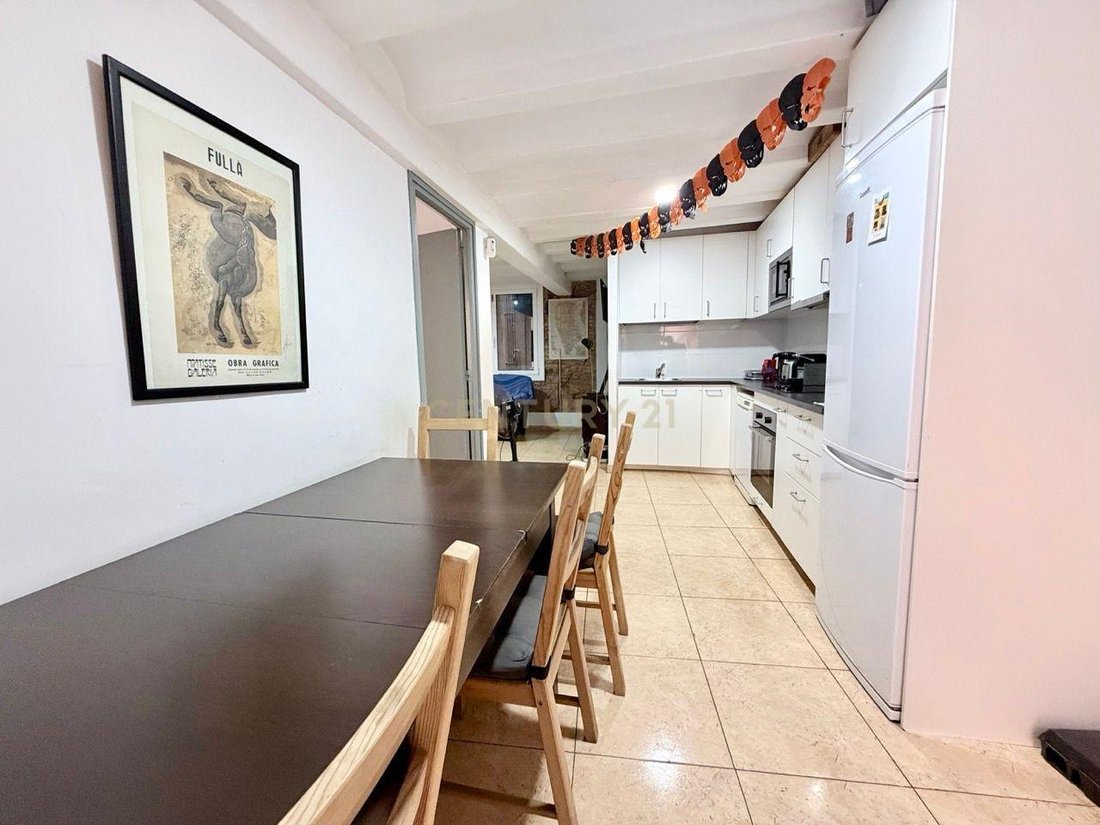 Apartment in Ciutat Vella, Barcelona, Spain 5 - 18649902