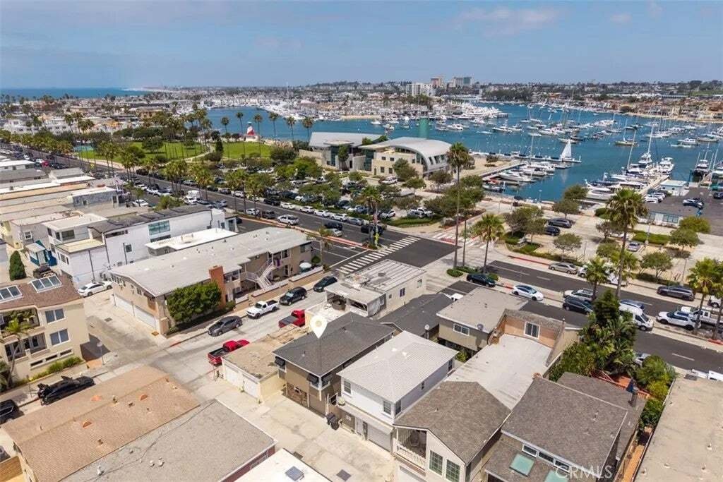 Newport Beach, California, United States 2 - 18649550