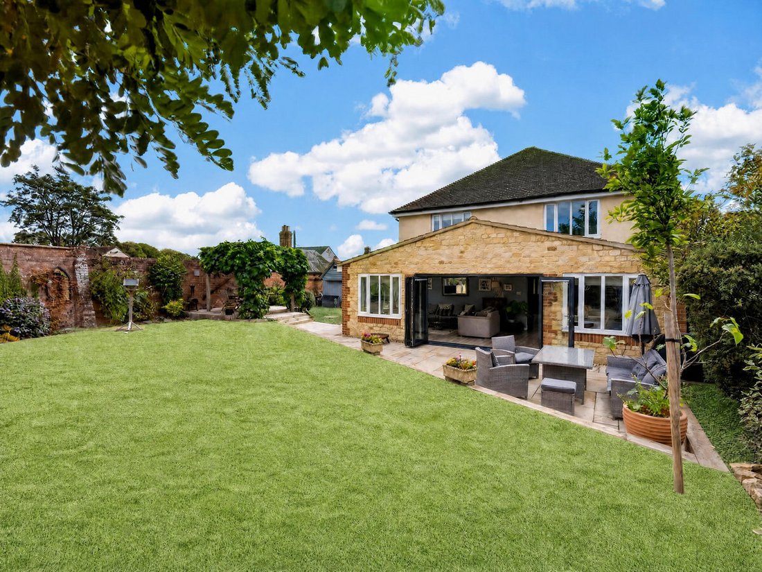 House in Brackley, England 2 - 18649614